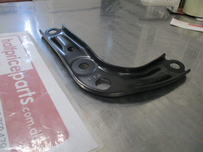 Honda HR-V Genuine Right Hand Rear Subframe Stay New Part