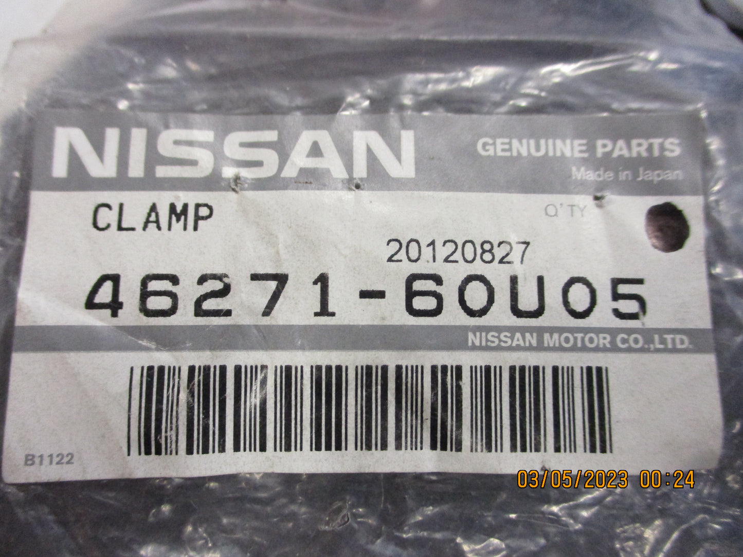 Nissan 350Z Genuine A/C Insulator Tube Clamp New Part