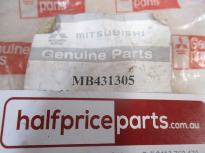 Mitsubishi Triton Genuine Exhaust Hanger Bracket New Part