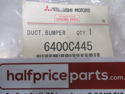Mitsubishi Outlander Genuine Front Bumper Centre Air Guide Duct New Part