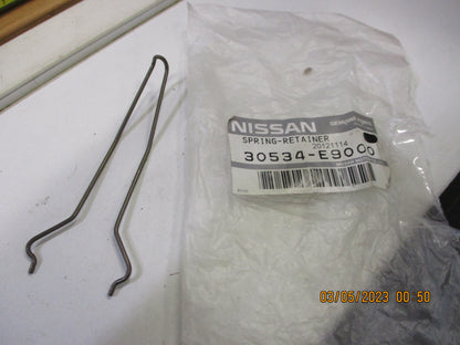 Nissan 240Z-260Z-200SX-300ZX Genuine Clutch Withdrawl Lever Retainer Spring New Part