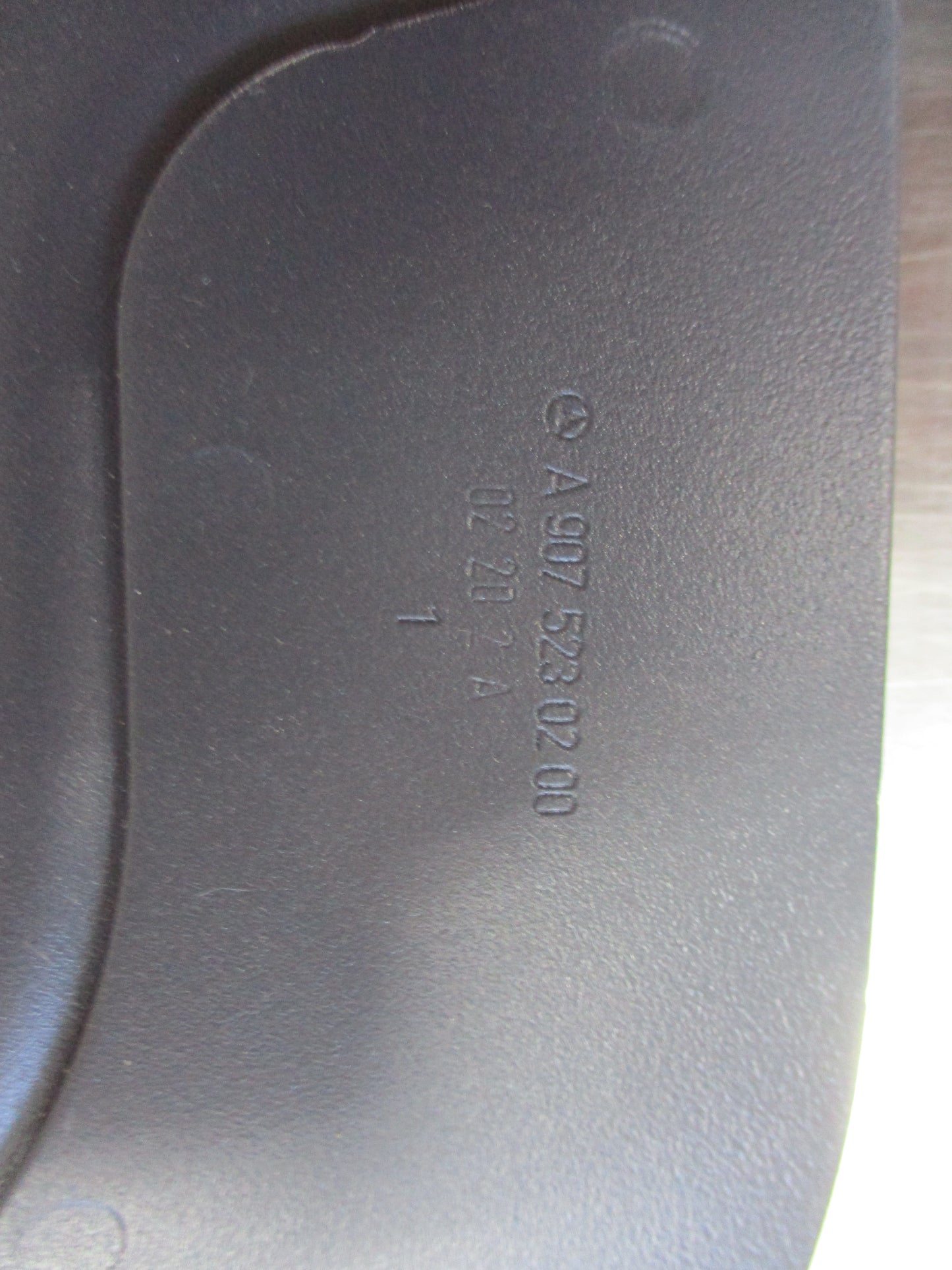 Mercedes Benz Sprinter W906-W907 Genuine Top Rear Step Steal New Part