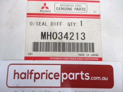 Mitsubishi Canter Genuine Oil Seal Rear Diff Pinon New Part