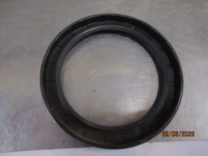 Mitsubishi Mirage/Lancer/Eclipse Genuine Rear Main Seal New Part