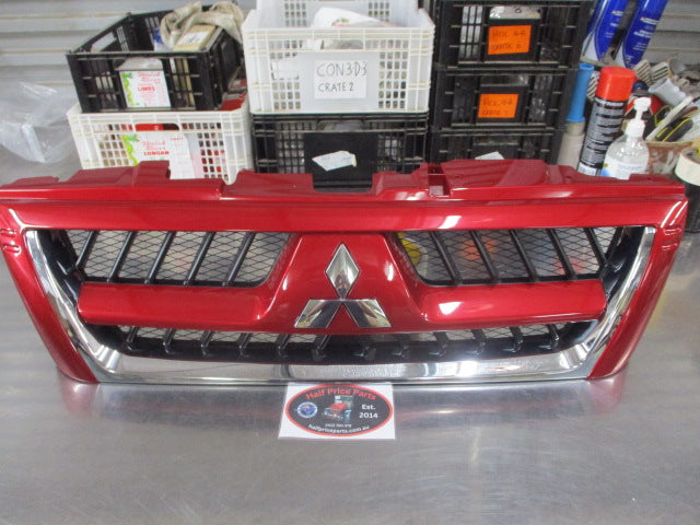 Mitsubishi Pajero Genuine Radiator Grille Assembly (Factory RED) New Part