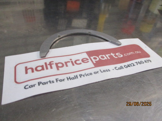 Mitsubishi Pajero Genuine Crankshaft Thrust Plate New Part