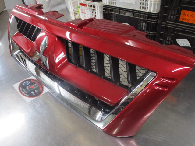Mitsubishi Pajero Genuine Radiator Grille Assembly (Factory RED) New Part