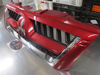 Mitsubishi Pajero Genuine Radiator Grille Assembly (Factory RED) New Part