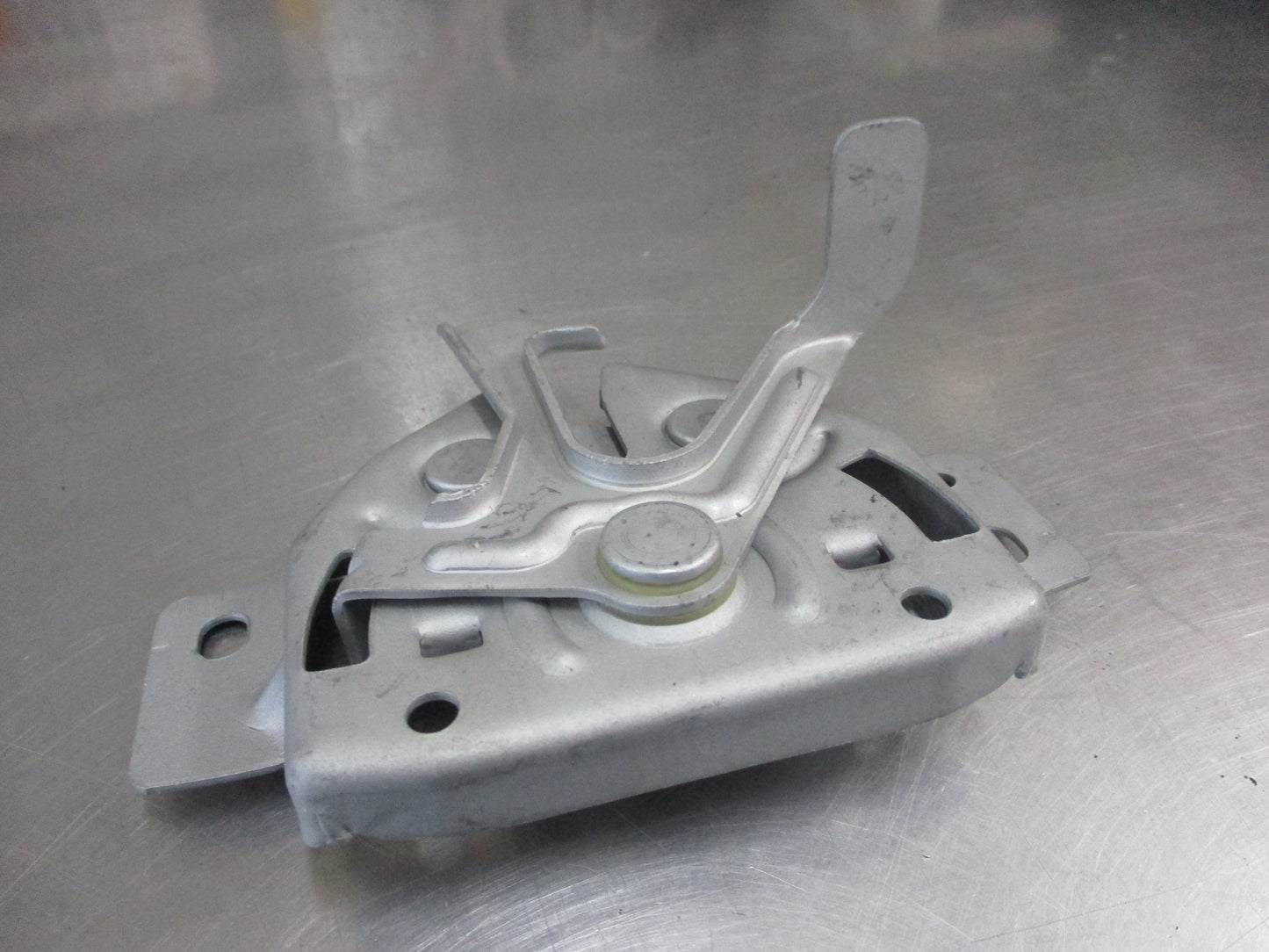 Suzuki Carry Van Genuine Front Bonnet Latch Assembly New Part
