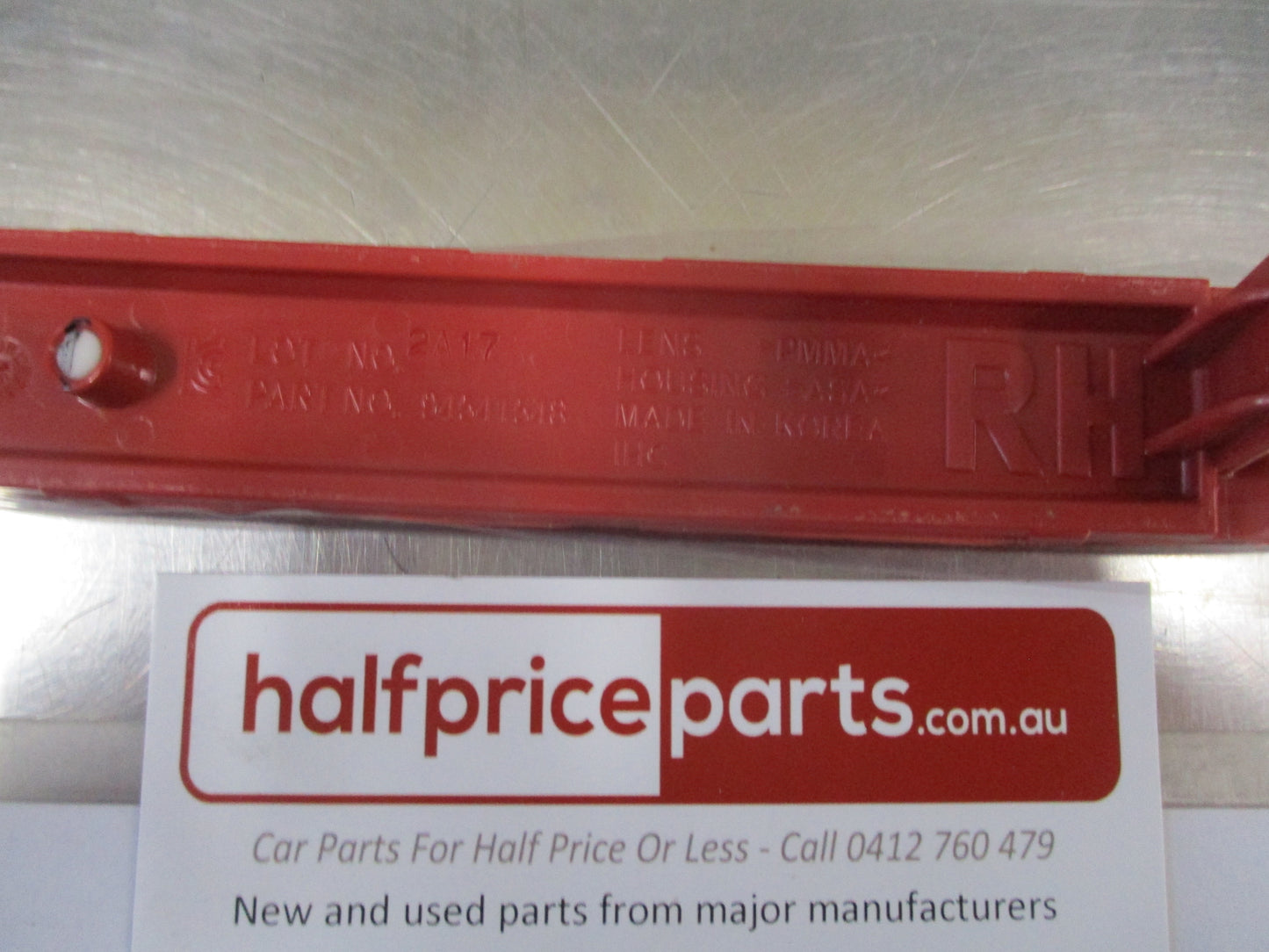 Holden Barina Genuine Right Hand Rear Side Fascia Signal Lamp New Part