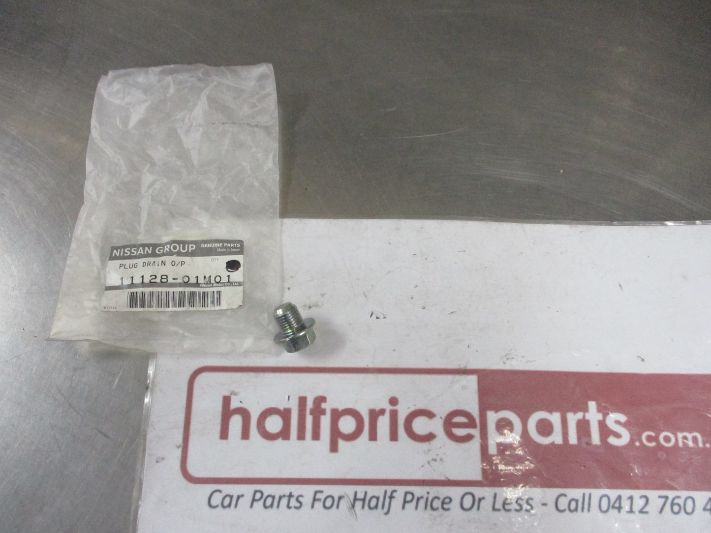 Nissan 350Z Genuine Engine Oil Drain Plug New Part