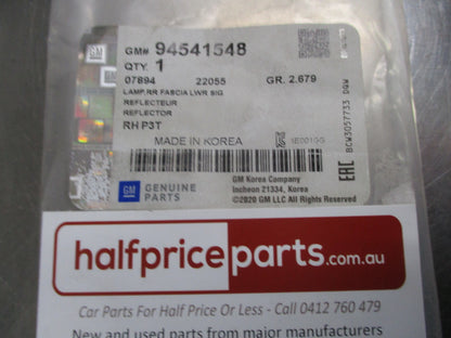 Holden Barina Genuine Right Hand Rear Side Fascia Signal Lamp New Part