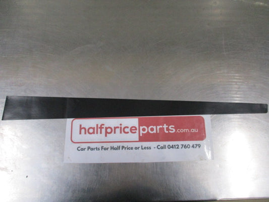 Mitsubishi Pajero Genuine Right Hand Centre Pillar Applique Tape New Part
