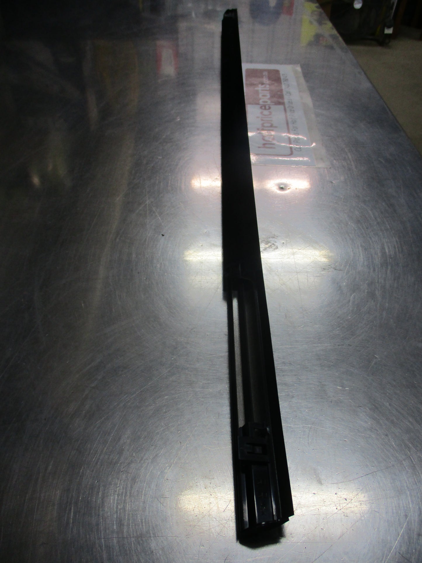 Nissan X Trail T31 Genuine Right Hand Rear Door Moulding New Part