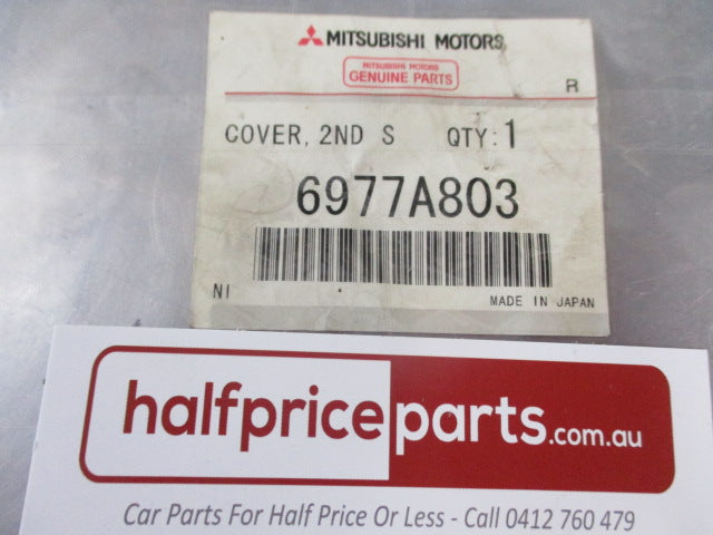 Mitsubishi Outlander Genuine Seat Bolt Cover Trim 2ND Row New Part