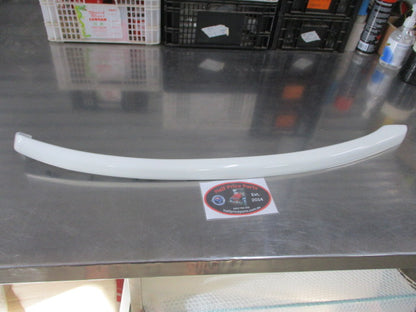 Mitsubishi Triton MN Genuine Right Hand Front Tub Side Gate Protector (Factory white) New Part.
