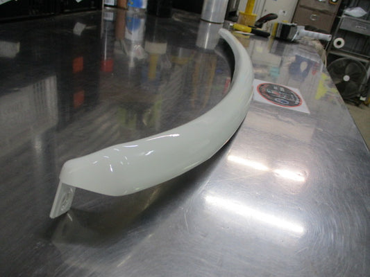 Mitsubishi Triton MN Genuine Right Hand Front Tub Side Gate Protector (Factory white) New Part.