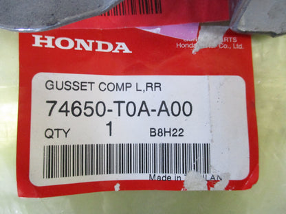 Honda CRV Genuine Passengers Rear Gusset New