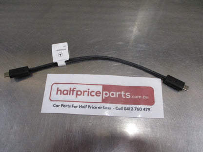 Mercedes Benz A220/A35/GLB250/GLE350/450 Genuine Media Interface Consumer Cable USB Type-C New Part
