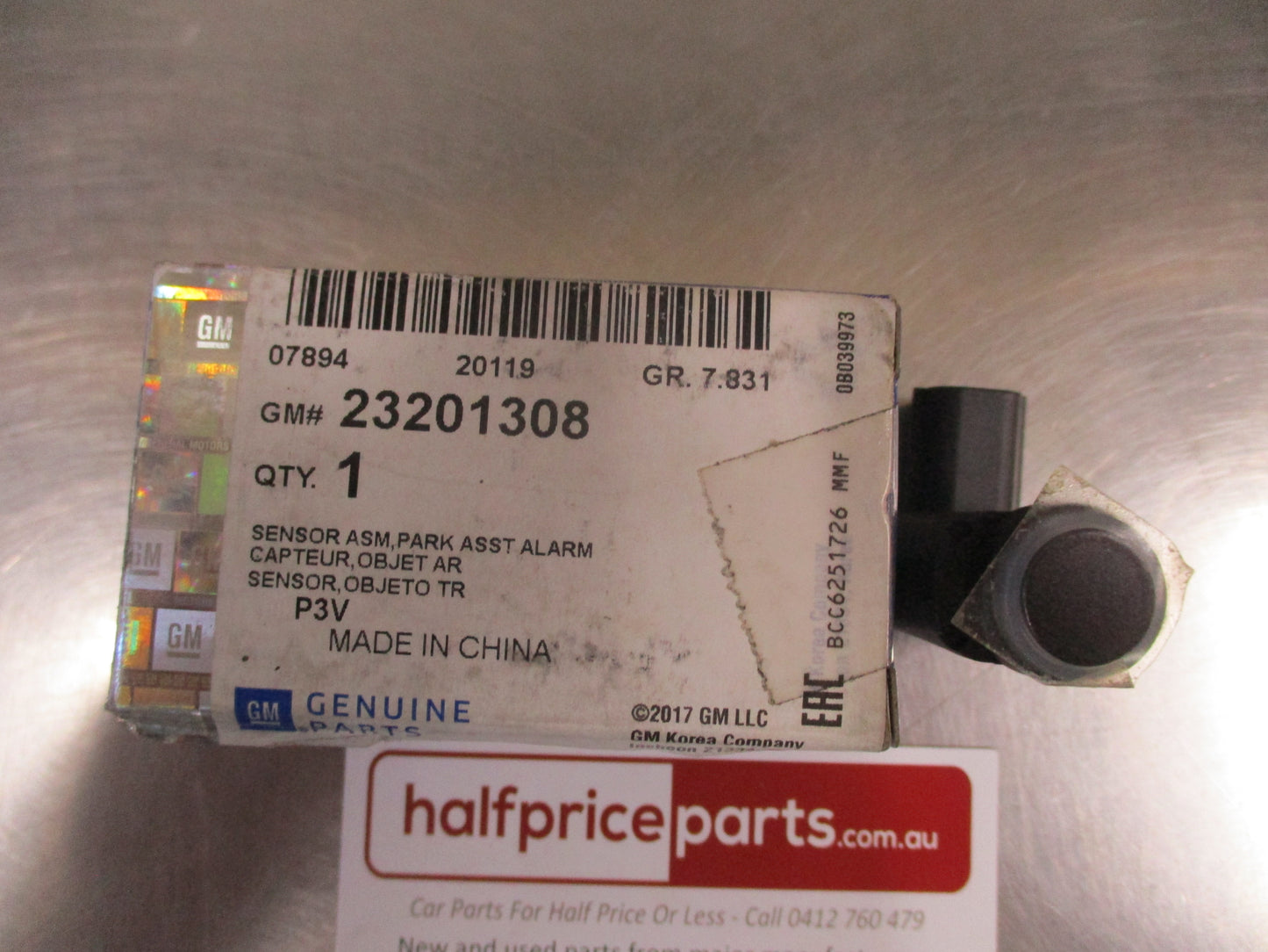 Holden Malibu Sedan Genuine Rear Parking Sensor Head (Dark Grey) New Part