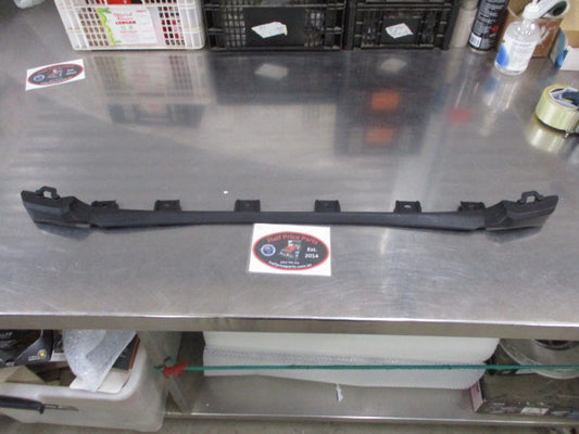 Mitsubishi Pajero Genuine Bull Bar Center Grille Infill New Part