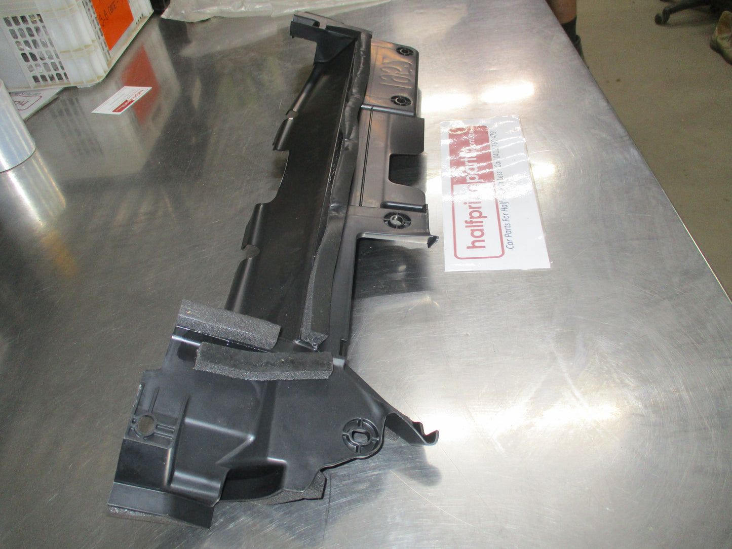 Holden Barina Spark Genuine Baffle Radiator Air Upper Deflector New Part
