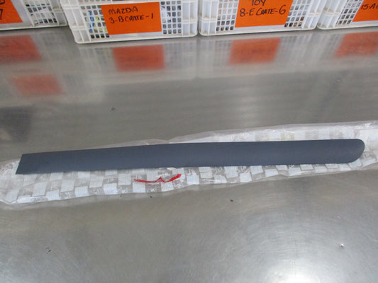 Peugeot 307 Genuine Passenger Rear Door Moulding New