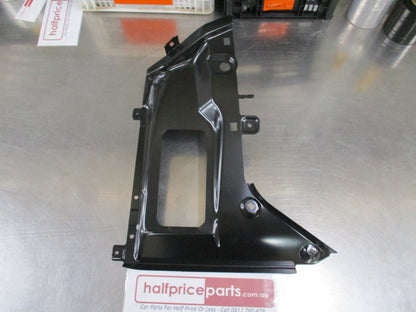 Holden CG Captiva Genuine Left Hand Lower Body Side Panel New Part
