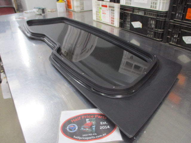 Mitsubishi Triton Genuine Canopy Rear Window Glass And Frame Used Part