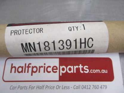Mitsubishi Outlander Genuine Front Over Fender Pad (Silver) New Part