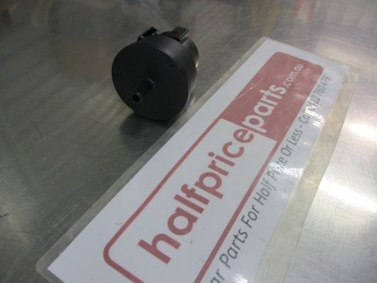 Mitsubishi Galant/Eclipse Genuine Vacuum Emission Chamber New Part