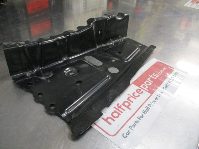 Mitsubishi Outlander Genuine Right Hand Front Deck Upper Frame Panel New Part