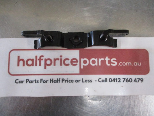 Mitsubishi Outlander Genuine Roof Rack Reinforced Plate Bracket New Part