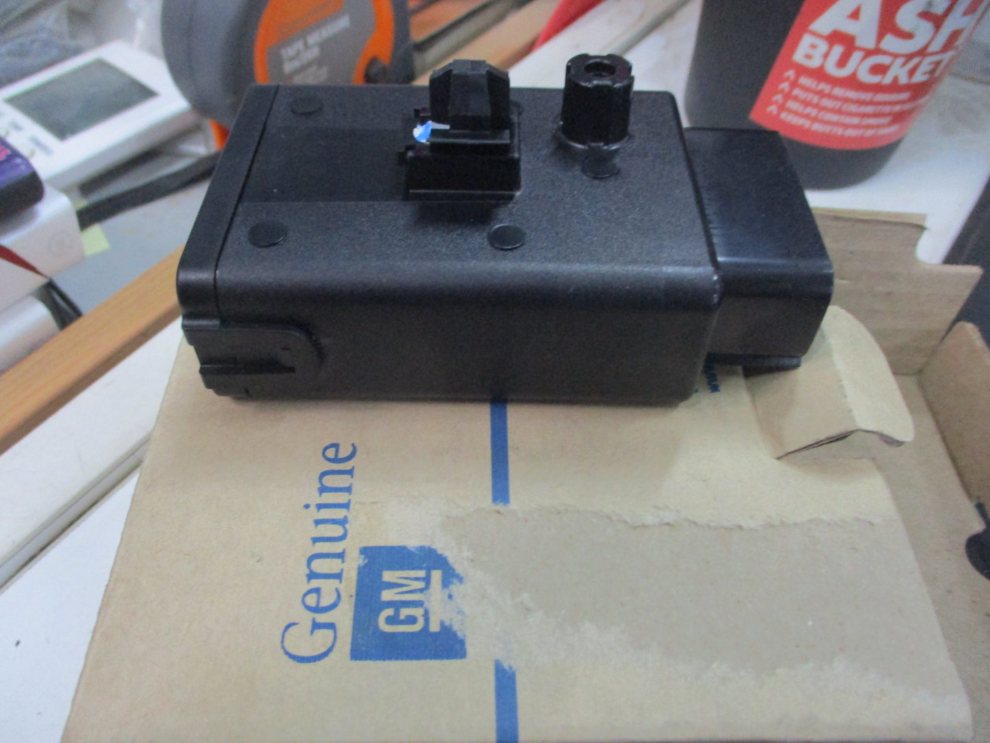 Holden RG Colorado Genuine Passenger Front Window Control Module New Part