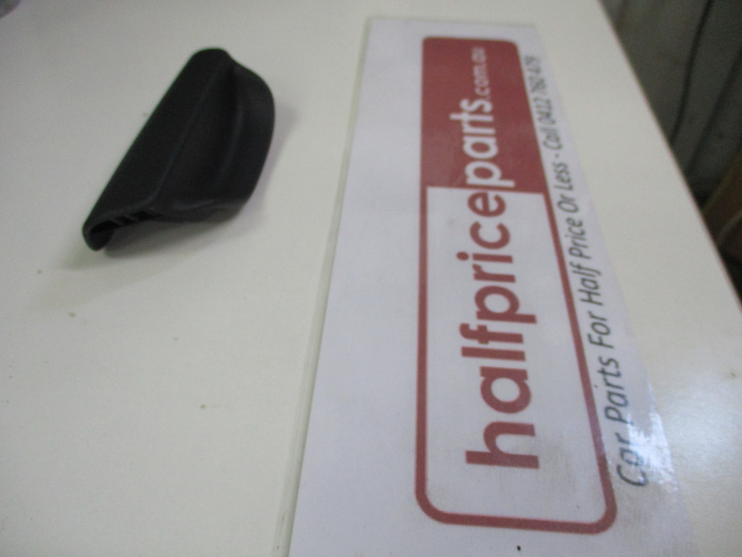 Mazda 2 Genuine Right Hand Seat Adjuster Knob New Part