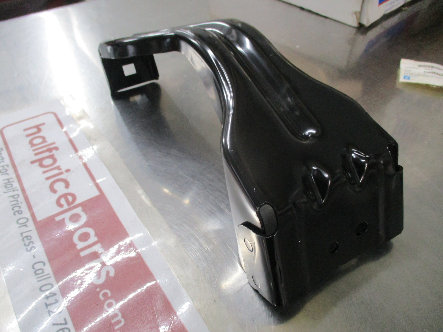 Holden Trailblazer Genuine Drivers Rear Bumper Reinforcement New Part