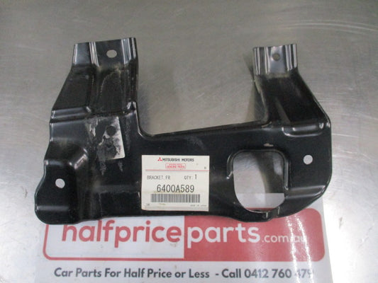 Mitsubishi Pajero Genuine Left Hand Front Bumper Lower Bracket New Part
