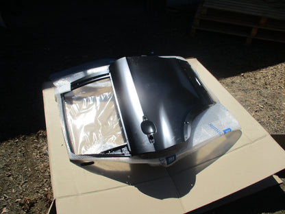 Holden Captiva Genuine Drivers Rear Door Assy New