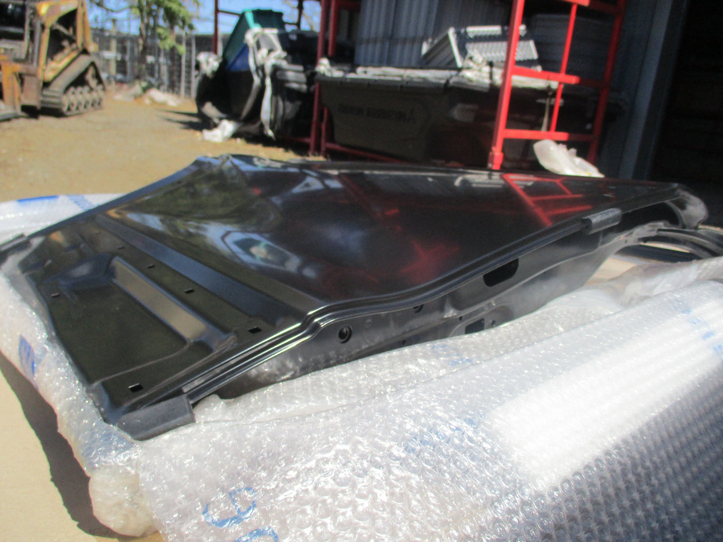 Holden Captiva Genuine Drivers Rear Door Assy New