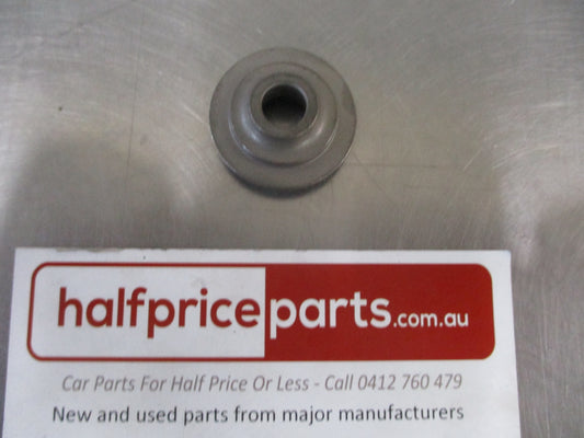 Nissan RB26DETT Genuine Valve Spring Retainer New Part