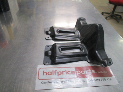 Mitsubishi Triton Genuine Front Bumper Side Support Brackets (Pair) New Part