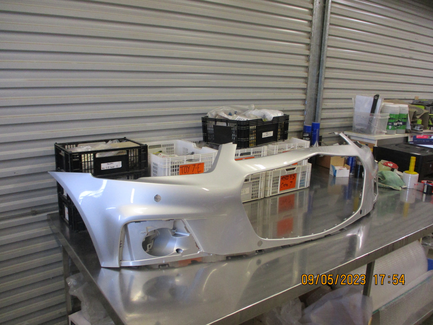 Holden Captiva L26 Genuine Front Bumper Bar Cover New Part