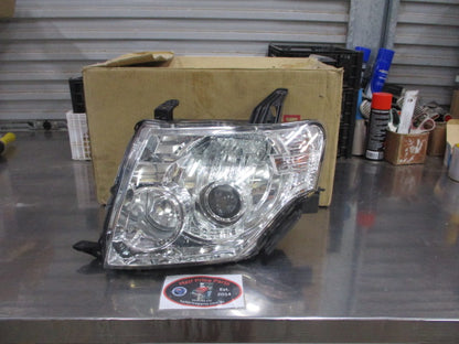 Mitsubishi NT Pajero Exceed Xenon Genuine Left Hand Head Light Used Part