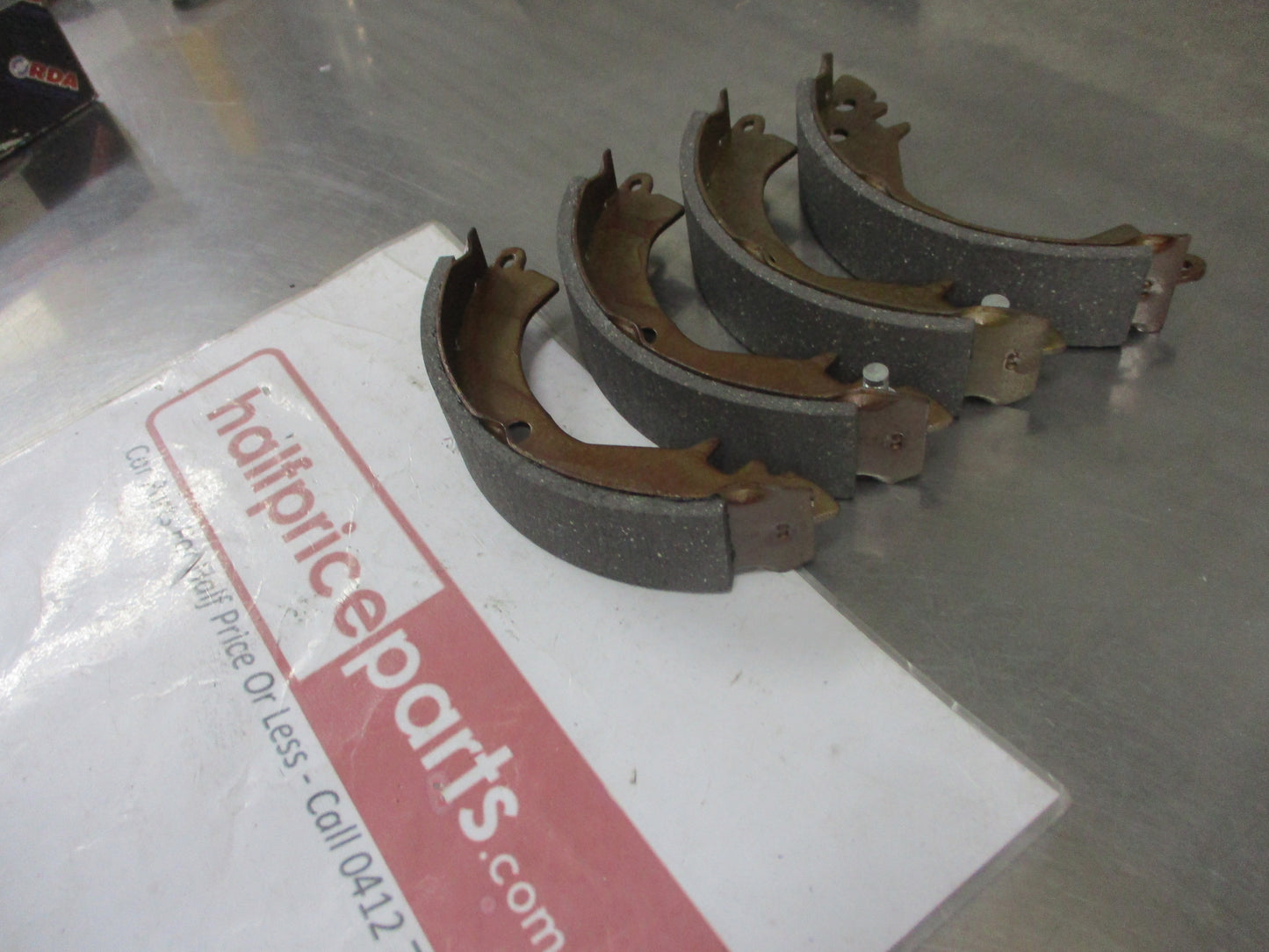 RDA Rear Drum Brake Pad Set Suits Mitsubishi Colt New Part