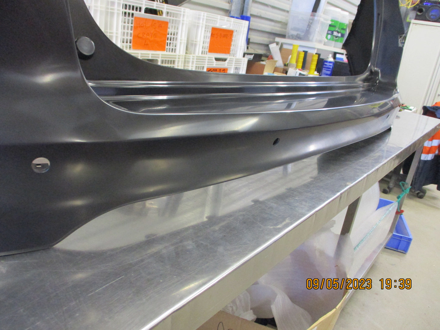 Hyundai Tucson Genuine Upper Rear Bumper Bar Cover New Part