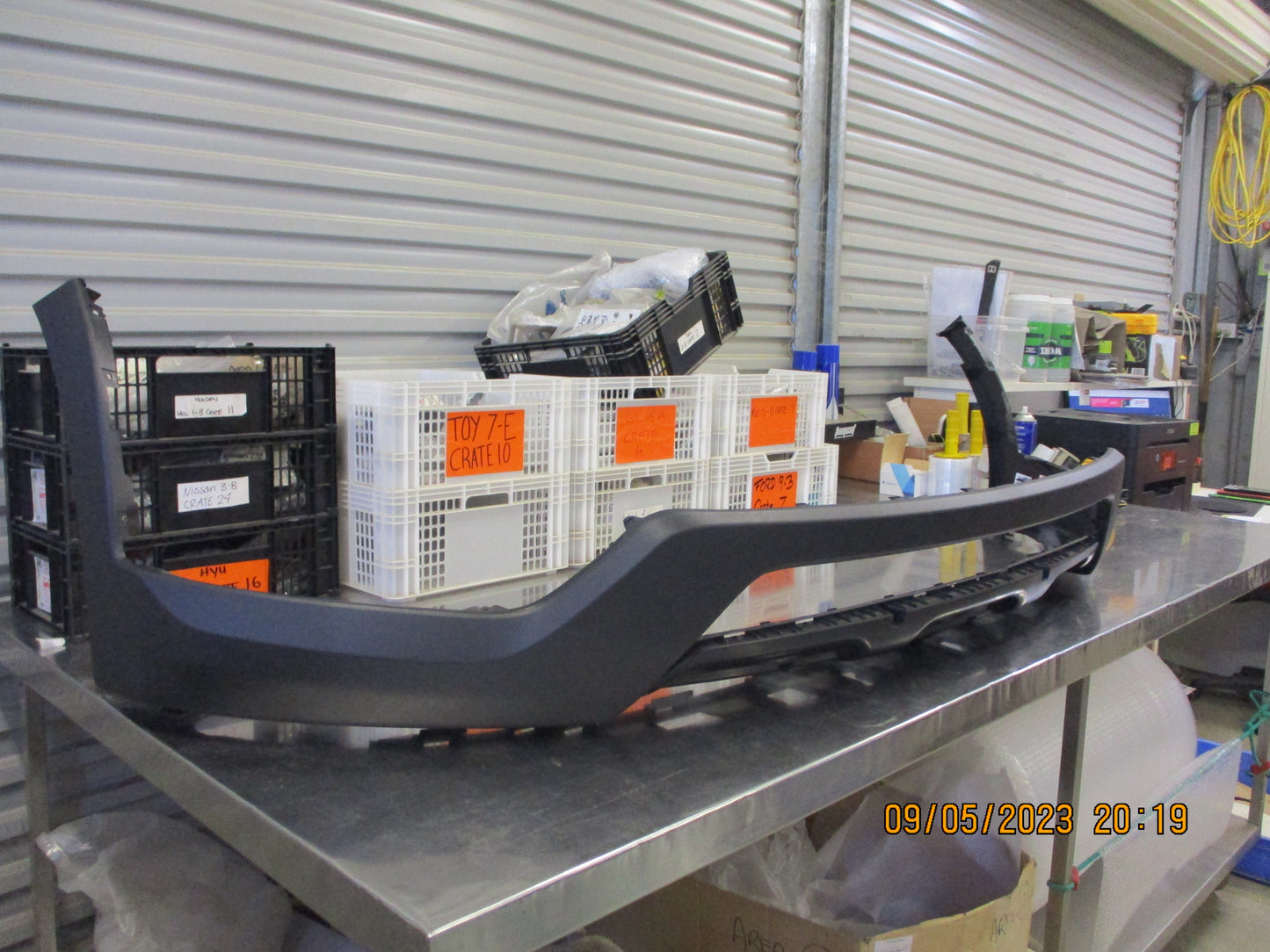 Hyundai Santa Fe Genuine Lower Front Bumper Bar Cover New Part