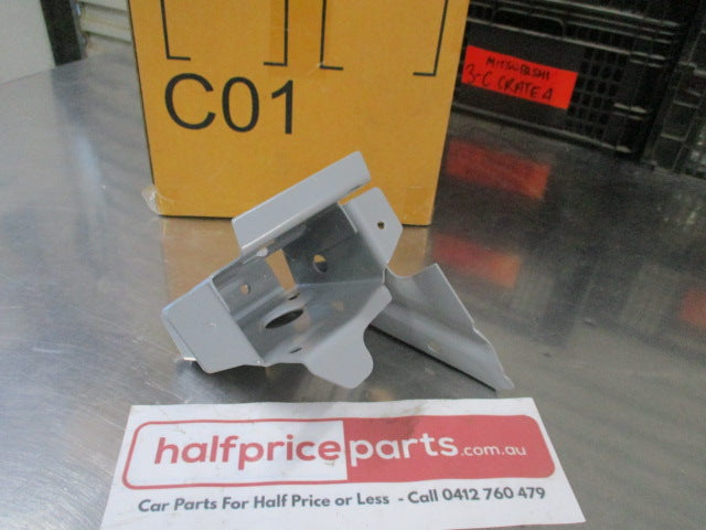 Ford Courier-Ranger/Mazda BT-50 Genuine Left Hand Radiator Crossmember Bracket New Part