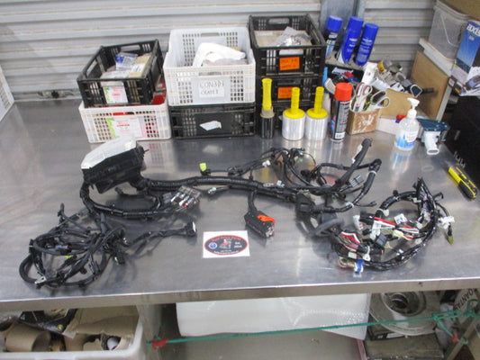 Mitsubishi ZH Outlander 2.4 ltr Petrol Automatic Genuine Engine Main Wiring Loom New Part