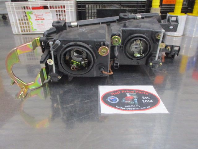 Mitsubishi Magna TE Verada Sedan Genuine Left Hand Headlight New Part