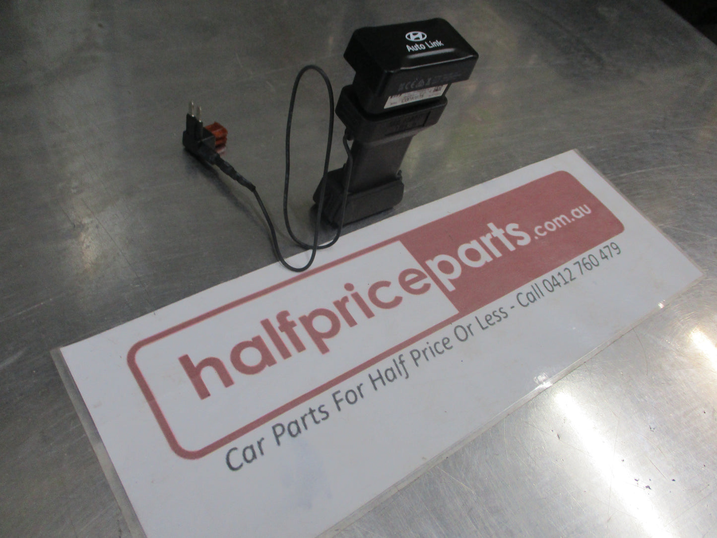 Hyundai Santa Fe Genuine Auto Link Bluetooth Module New Part